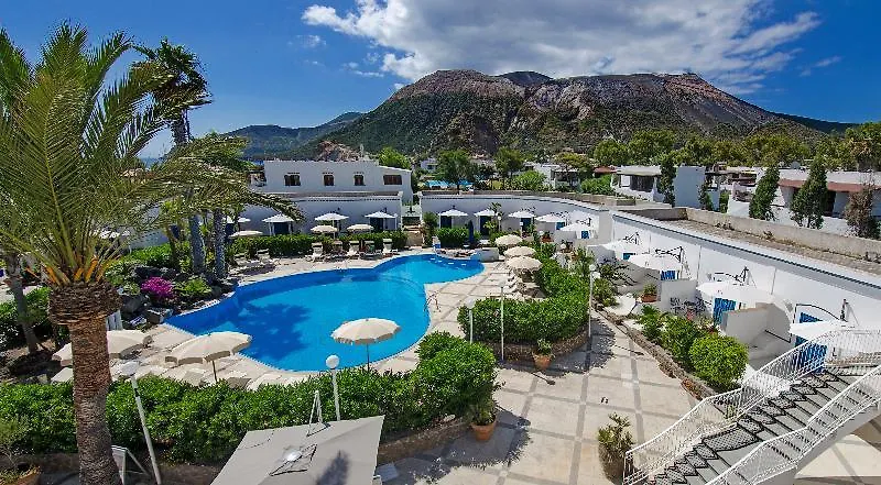 Les Sables Noirs & Spa Vulcano