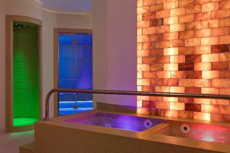 Les Sables Noirs & Spa Vulcano